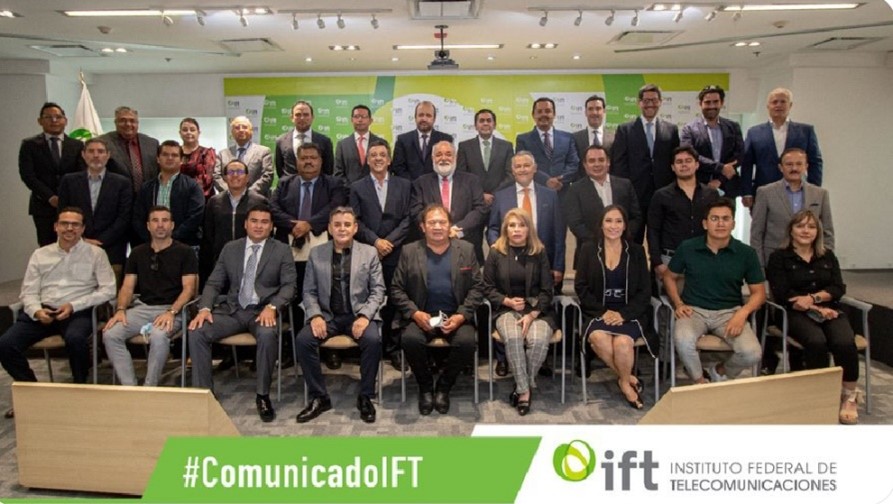 Ganadores para las licitaciones para uso comercial IFT-8