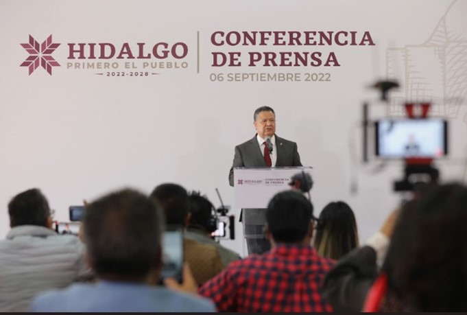 Conferencia de Prensa Julio Menchaca