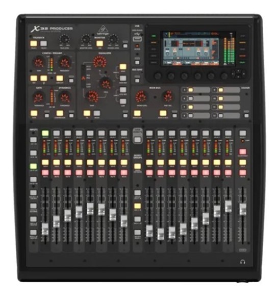 Consola Mezcladora de XHBCD-FM 98.1