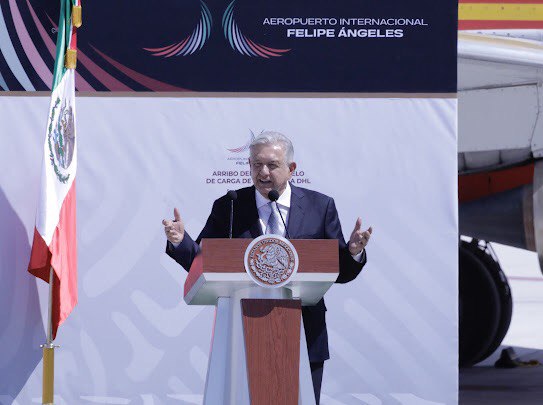 Adrés Manuel López Obrador inaugura el transporte de carga en AIFA