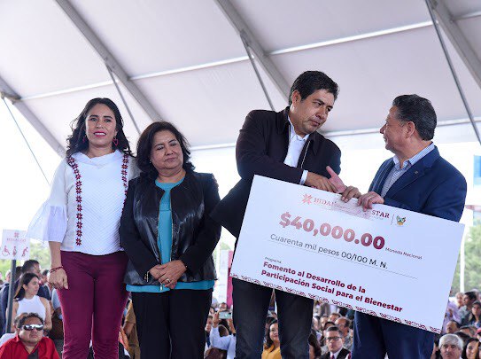 Julio Menchaca, Simey Olvera Bautista y Edda Vite